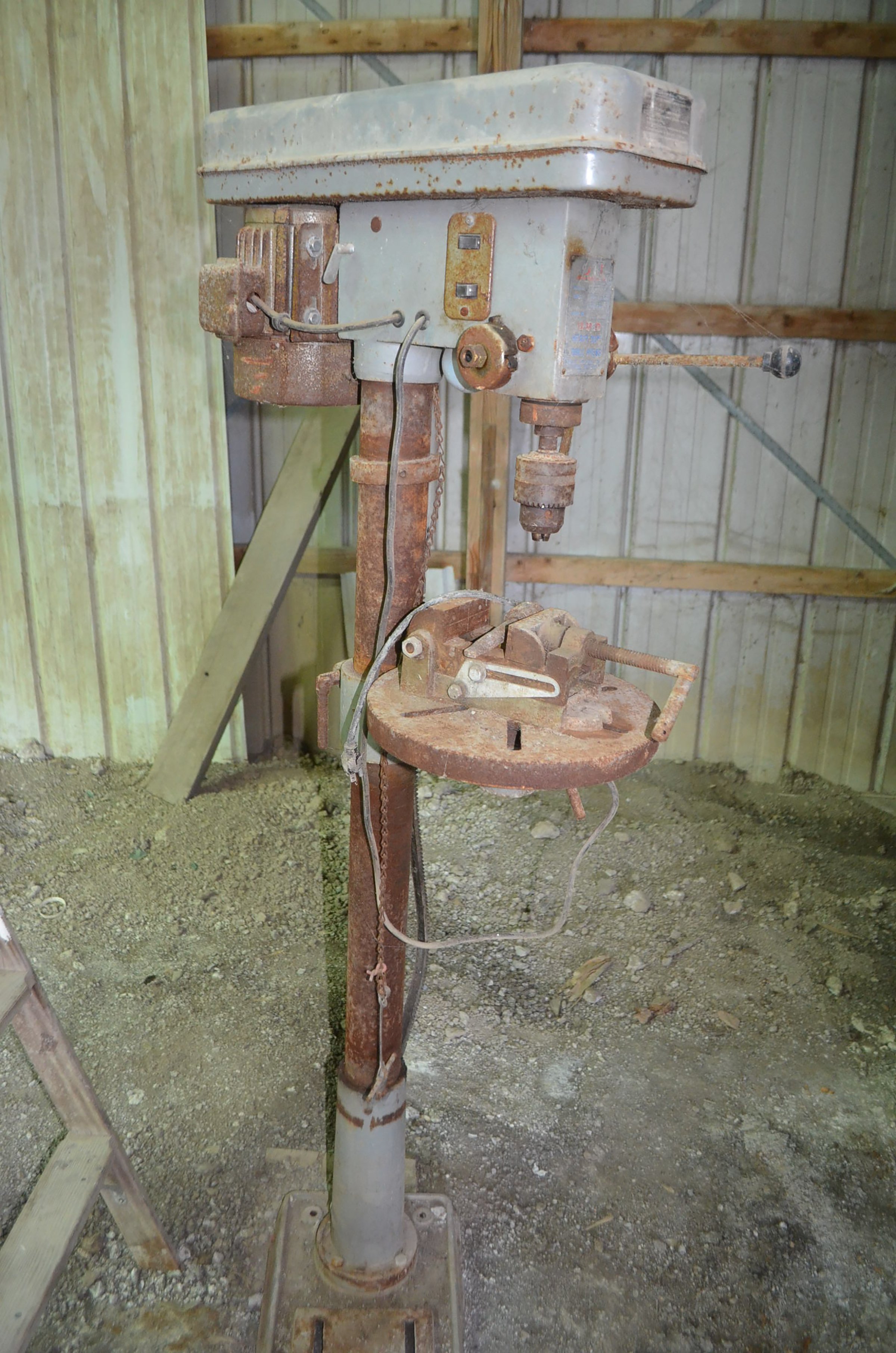 Property photo 30 - FARM EQUIPMENT AUCTION IN PAULDING COUNTY, OHIO